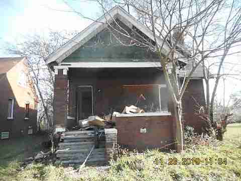 13304 Lauder (2)_m.jpg